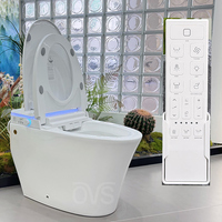 WC intelligent monobloc avec réservoir d'eau intégré, chasse d'eau automatique par capteur, bidet intelligent et télécommande