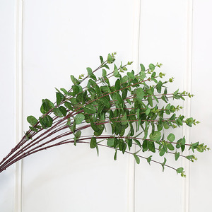 Feuilles d'eucalyptus artificielles Lichao, plante verte pour la décoration de la maison, mariage, accessoires de photographie en extérieur - Product Image 4
