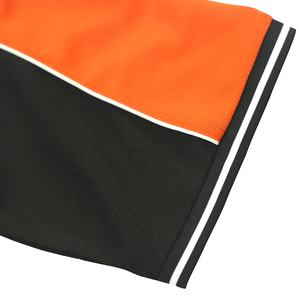 Camiseta de Fútbol Americano Retro Personalizada con Cuello en V, Diseño de Parches a Rayas, Estilo Urbano, Corte Holgado - Product Image 5