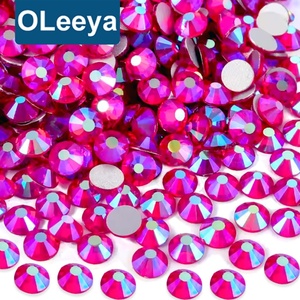 OLeeya Strass en verre en gros, Cristal AB à dos plat, Non thermocollant, Pierre diamantée scintillante pour vêtements et nail art - Product Image 1