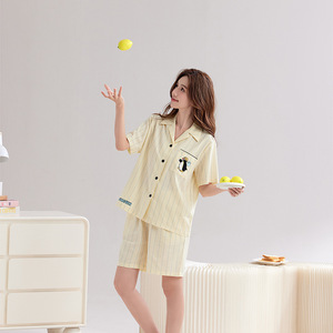 Traje informal <span class=keywords><strong>de</strong></span> otoño para <span class=keywords><strong>mujer</strong></span>, <span class=keywords><strong>pijama</strong></span> con estampado <span class=keywords><strong>de</strong></span> satén <span class=keywords><strong>de</strong></span> <span class=keywords><strong>pingüino</strong></span>, rayas verticales, Lyocell para Tencel, algodón, cintura elástica ODM - Product Image 4