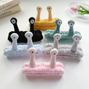 Bandeaux élastiques en polaire corail pour femmes, motif escargot de dessin animé, bandeaux de spa doux pour maquillage, accessoires capillaires - Product Image 3