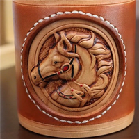 Porte-stylo rectangulaire en cuir véritable tanné végétal fait main Weilei, motif cheval sculpté, style antique - Décoration de bureau rétro pour le rangement professionnel