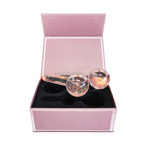 Boule à roulettes magique à paillettes, couleur champagne, rose, rouleaux de glace, masseur facial froid - Product Image 1