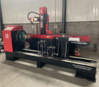 Machine de soudage automatique CNC 5 axes MIG/MAG pour le soudage circulaire et longitudinal des aciers inoxydables