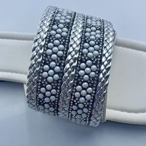 زخارف أحذية منسوجة بالجملة من المصنعين مع الكريستال واللؤلؤ لإكسسوارات الأحذية - Product Image 5