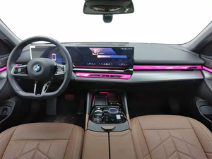 BMW 530Li M Sport 2024 Usado, Híbrido Ligero de 48V y 258HP, Sedán de Lujo, Auto Familiar Usado, 5 Plazas, Tracción Trasera, Autos de Segunda Mano en Venta para Exportación - Product Image 6