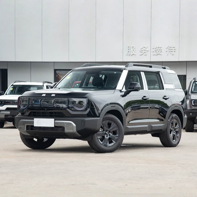 2026 Beijing Off-Road BJ30 Traveler 1.5T Hybrid Standard Version Compact SUV