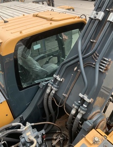 Excavadora hidráulica Hyundai 375 usada, modelo 2022 de 37,5 toneladas con PLC de caja de cambios de motor a la venta a bajo precio - Product Image 4