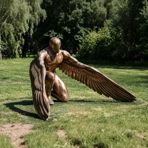 Scultura di <span class=keywords><strong>Angelo</strong></span> <span class=keywords><strong>Maschio</strong></span> Alato in Bronzo Fuso a Grandezza Naturale per Decorazione Esterna e Giardino - Product Image 1