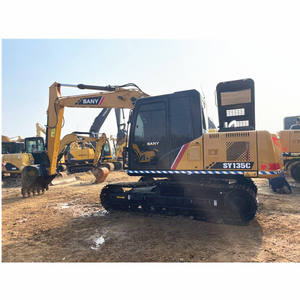 Excavatrice SANY SY135C d'occasion, 13 tonnes, 95% neuve, d'origine, avec certifications EPA et CE, pour travaux municipaux et miniers - Product Image 1