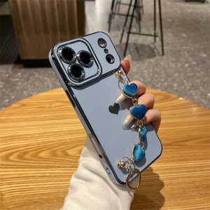 เคสโทรศัพท์เคลือบเงา ดีไซน์หัวใจ 3 มิติ หรูหรา พร้อมสายคล้องข้อมือ สำหรับ iPhone 15 16 17 Pro Max, เคสสำหรับ iPhone 17 Pro Max พร้อมสายคล้อง - Product Image 2
