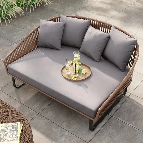 63 "Muebles de jardín Daybed Cojín gris Almohada Marco de aluminio Uv Resistente Ratán Daybed al aire libre