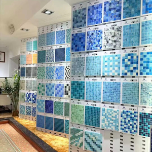 Precio al por Mayor de Mosaicos de Vidrio Iridiscente Verde Agua, Blanco y Azul para Piscinas - Product Image 1