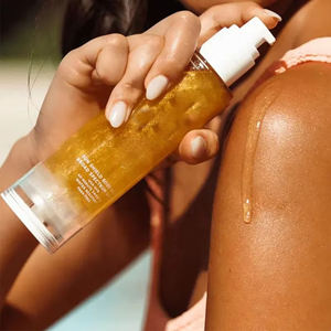 น้ำมันบำรุงผิว MLM Private Logo สีทองประกายวิ้งค์  ผสมสารต้านอนุมูลอิสระ วิตามินอี น้ำหอม และสารสกัดจากพืช ช่วยเพิ่มความชุ่มชื้น - Product Image 3