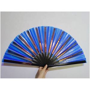 Abanicos de Mano Grandes de PVC con Diseño Holográfico Iridiscente y Reflectante, Ideales para Festivales, Bodas, Fiestas, Bailes y como Regalo - Product Image 5
