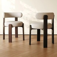 Chaise de salle à manger moderne nordique italienne avec pieds en bois massif, dossier en velours capitonné, coussin d'assise léger et doux, écologique, pour la maison