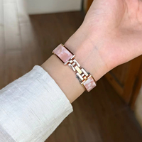 Forwelleny 2025 Bracelet de luxe en résine et métal courbé avec fermoir à pression pour Apple Watch S10 S12 Ultra 2 Accessoires