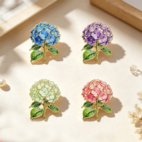 Broches en émail en forme de fleur d'hortensia, broches florales pour vestes, chapeaux, sacs à dos, femmes et amateurs de fleurs