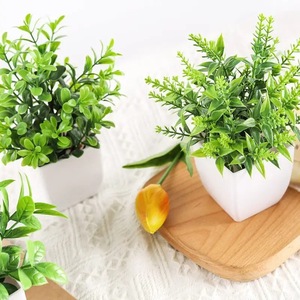 4 packs de mini plantes vertes artificielles en pot, en plastique, écologiques, pour la maison, le bureau, la table, la ferme, la <span class=keywords><strong>d</strong></span>écoration <span class=keywords><strong>d</strong></span>'anniversaire - Product Image 4