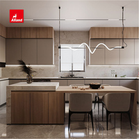Armoire de cuisine Alland Premium moderne en laque mate gris clair avec poignées intégrées pour cuisine résidentielle