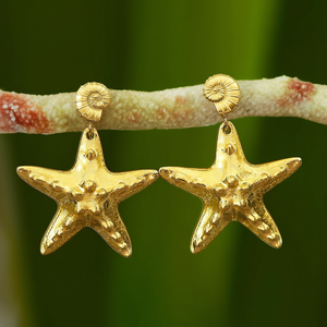 Pendientes de Moda con Forma de Estrella de Mar, Chapado en Oro PVD, Acero Inoxidable 316L, Sostenibles y Resistentes - Product Image 3