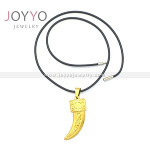 Nuovo stile pendente del <span class=keywords><strong>dente</strong></span> del Lupo della <span class=keywords><strong>collana</strong></span> di gomma <span class=keywords><strong>con</strong></span> il nero fibbia in acciaio inox - Product Image 5