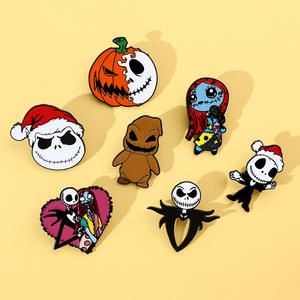 Usine personnalisée mignon Noël nuit peur bricolage accessoires 3d autocollant en métal pour autocollants de téléphone portable - Product Image 2