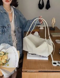 <span class=keywords><strong>Borsa</strong></span> a tracolla morbida di colore bianco solido con chiusura a cerniera in vera <span class=keywords><strong>pelle</strong></span> da donna 2025 vendita calda - Product Image 5