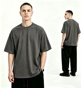 Camisetas Oversize de Algodón 230GSM para Hombre, Manga Corta, Estilo Boxy, con Logotipo Personalizado, Impresión Serigrafiada, Venta al por Mayor a Bajo Precio - Product Image 2