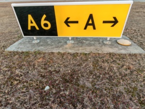 Signalisation LED professionnelle pour aéroports, pour l'identification des pistes d'atterrissage, des voies d'accès et des stands d'avions - Product Image 6