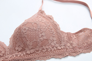 Conjunto de sujetador y bragas al por mayor de fábrica, lencería sexy con copas triangulares, ropa interior de encaje bordado - Product Image 2