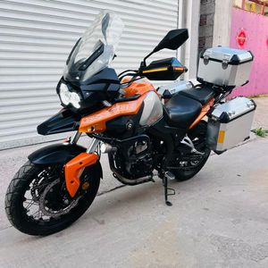 Motocyclette d'occasion Cyclone RX500 500cc, moto de voyage 500cc, moteur refroidi par eau, idéale pour les aventures tout-terrain dans le désert. - Product Image 5