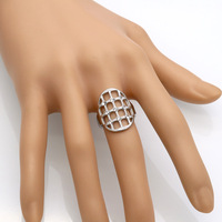 Modischer Edelstahl-Schmuck Goldener Ring Hip-Hop-Schmuck Netzartiger Ring für Männer und Frauen