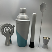 Wuyi Camol Cocktail Shaker Set 750ml Shaker en acier inoxydable, Jigger, Agitateur, Sous-verres avec support en bambou Kit de mélange de barre
