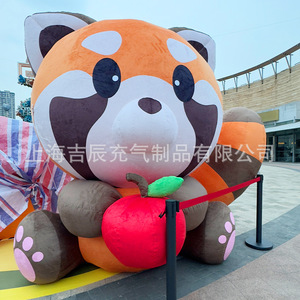 ตุ๊กตาแพนด้าแดงเป่าลมพร้อมแอปเปิ้ล ของตกแต่งกลางแจ้งสำหรับงานอีเว้นท์และโปรโมชั่น - Product Image 1