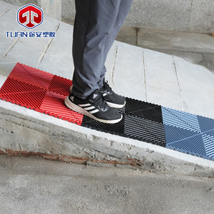 Piastrelle Modulari Antiscivolo in <span class=keywords><strong>PVC</strong></span> 400*400*18mm per Pavimenti di Garage, Design Moderno e Semplice - Product Image 4