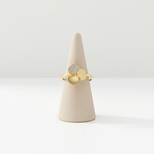 Anillo de Trébol de la Suerte Minimalista y Moderno de Calidad Excepcional, Joyería Fina de Oro Amarillo Sólido de 18K con Diamante Natural Real - Product Image 5