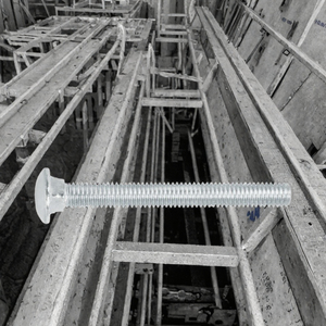 Vis à tête hexagonale en acier au carbone zingué classe 8.8, filetage complet M6 M8 M10, pour construction extérieure et ossature de bâtiment - Product Image 2