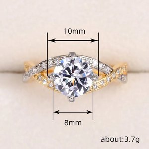Anello di Fidanzamento a Quattro Punte Bicolore con Zirconi Intrecciati per Donne, Elegante Gioiello da Matrimonio - Product Image 5