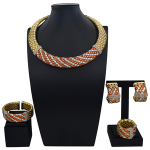 Conjunto de Joyería Italiana Colorida, Chapada en Oro Brasileño, para Bodas y Fiestas, Collar, Pulsera, Aretes, Anillo - Product Image 1