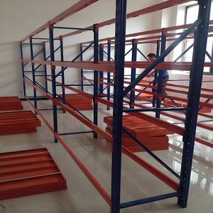 מדפי פלדה כבדים בעלי כושר נשיאה של 1000 ק\\\"ג למדף, לאחסון תעשייתי במחסן - Product Image 2