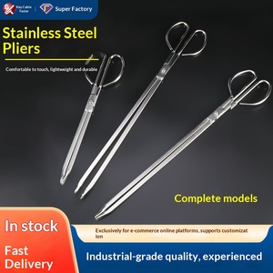 Nouvelles pinces en acier inoxydable pour usage domestique et extérieur, pince à sacs poubelle, pince longue pour charbon de bois, charbon de bois de style ancien, et pince à charbon pour poêle à bois - Product Image 1