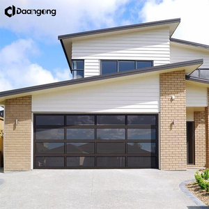 Portes <span class=keywords><strong>de</strong></span> <span class=keywords><strong>garage</strong></span> modernes à panneaux affleurants, minimalistes, noir mat avec fenêtres étroites pour maison contemporaine - Product Image 4
