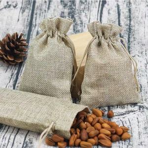 Sacs en <span class=keywords><strong>jute</strong></span> personnalisables 10*14cm avec cordon <span class=keywords><strong>de</strong></span> serrage, réutilisables, petits sacs <span class=keywords><strong>de</strong></span> courses en <span class=keywords><strong>toile</strong></span> <span class=keywords><strong>de</strong></span> <span class=keywords><strong>jute</strong></span> pour usage domestique, sacs à perruques, sac en <span class=keywords><strong>jute</strong></span> - Product Image 5