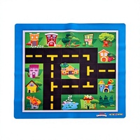 Tapis de jeu pour enfants personnalisé en caoutchouc naturel antidérapant, carré, imprimé de dessins animés, pour jeux de société et mahjong