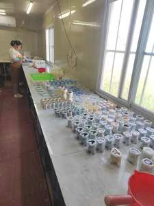 थोक आकार के टेडी भालू मूर्तियों के लिए प्राकृतिक क्रिस्टल पत्थर और रेसिन पशु मूर्तियों के लिए रेसिन जानवरों की मूर्तियां - Product Image 5