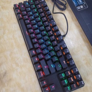 Clavier mécanique 87 touches, interrupteur bleu, compatible ordinateur portable, rétroéclairage RGB, design compact - Product Image 3