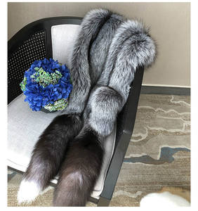 フォックスの毛皮の毛皮玉（尾付き）高級冬ファッション - Product Image 6