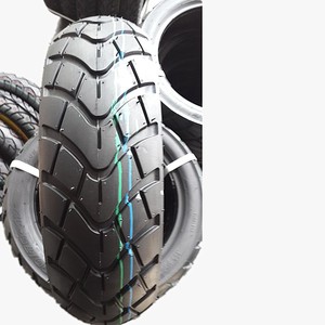 Pneus de scooter d'usine Pneu croisé de <span class=keywords><strong>moto</strong></span> Pneu Tubeless 120/70-12 Personnalisation d'échantillon gratuit - Product Image 1